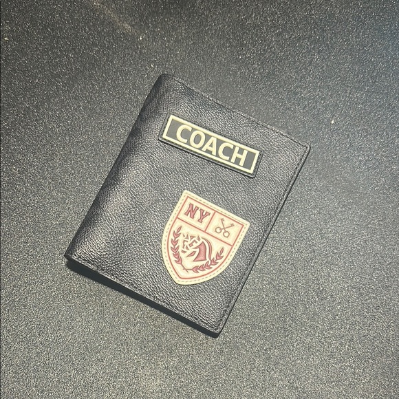 Coach Black Leather Key Card Holder - Picture 1 of 3